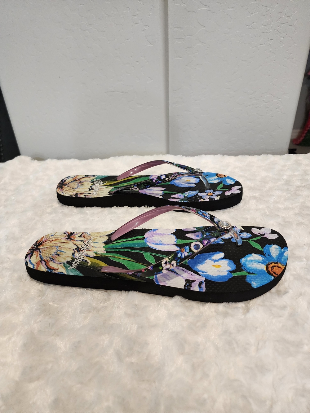 Brighton Floral Sandals - Picture 6 of 8